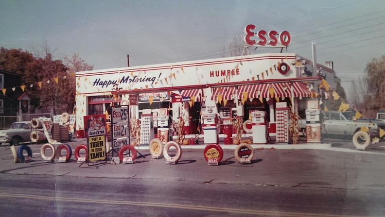 ESSO Station 1.jpg