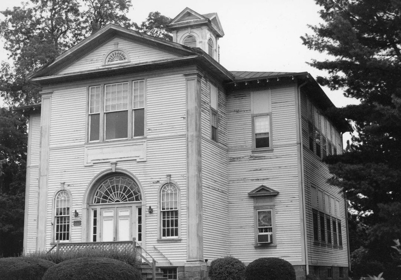Old Slingerlands School.jpg