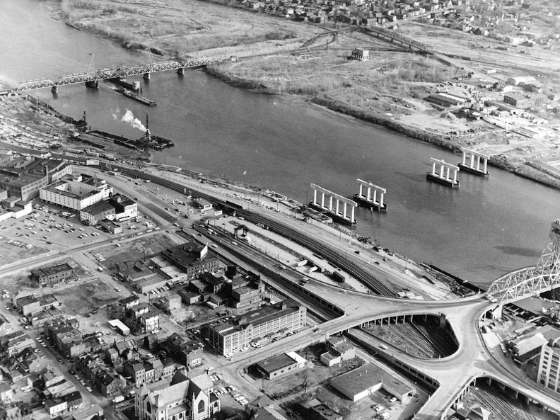 Dunn Memorial Bridge.jpg