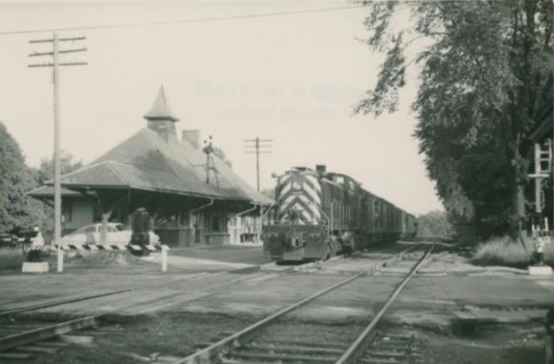 Altamont Train Station.jpg