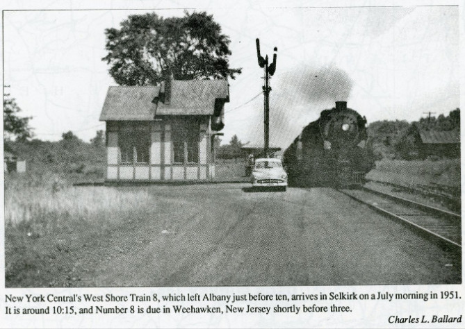 SelkirkTrain1.jpg